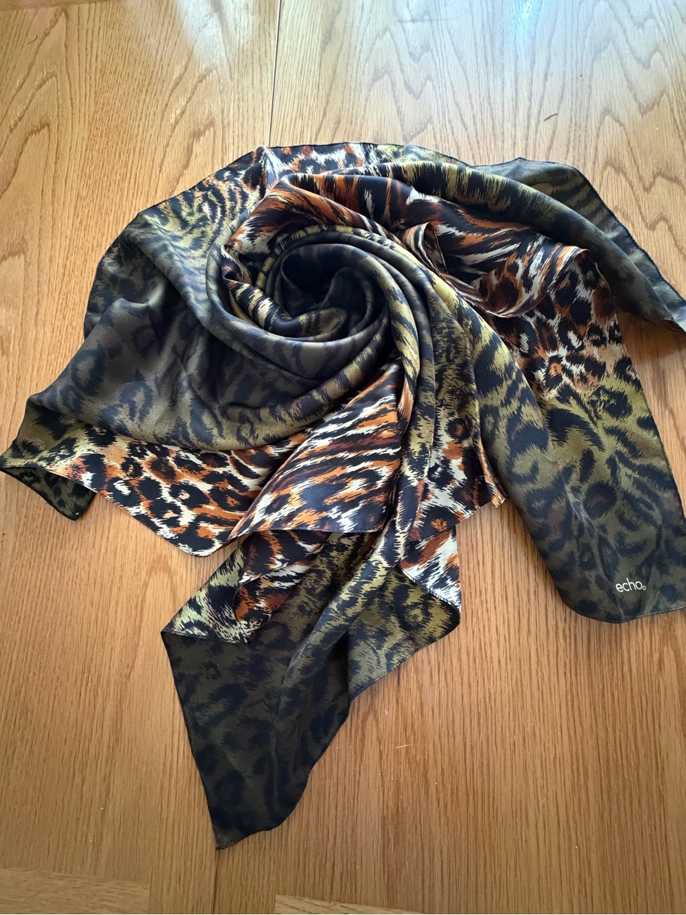 Vintage Echo Silk Scarf 35โ Large Carrรฉ Olive Green Leopard Animal Print
